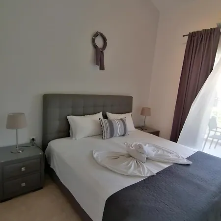 Christina Apartment Fourka