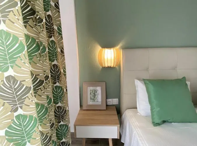 Christina Apartment *