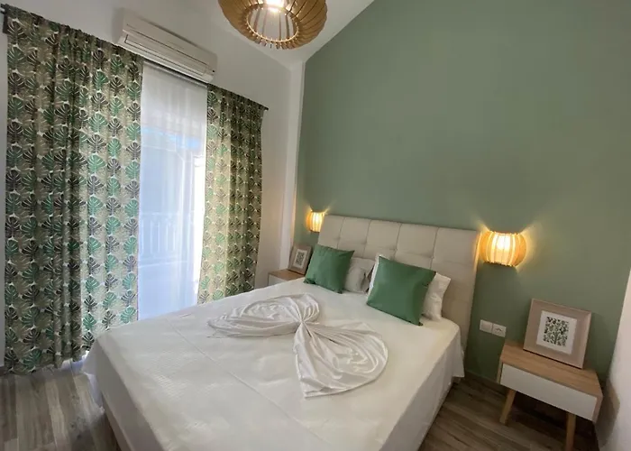 Christina Apartment Fourka