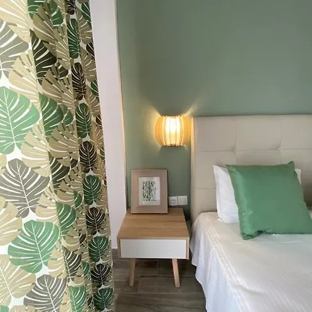 Christina Apartament *