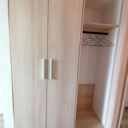 Christina Appartement *